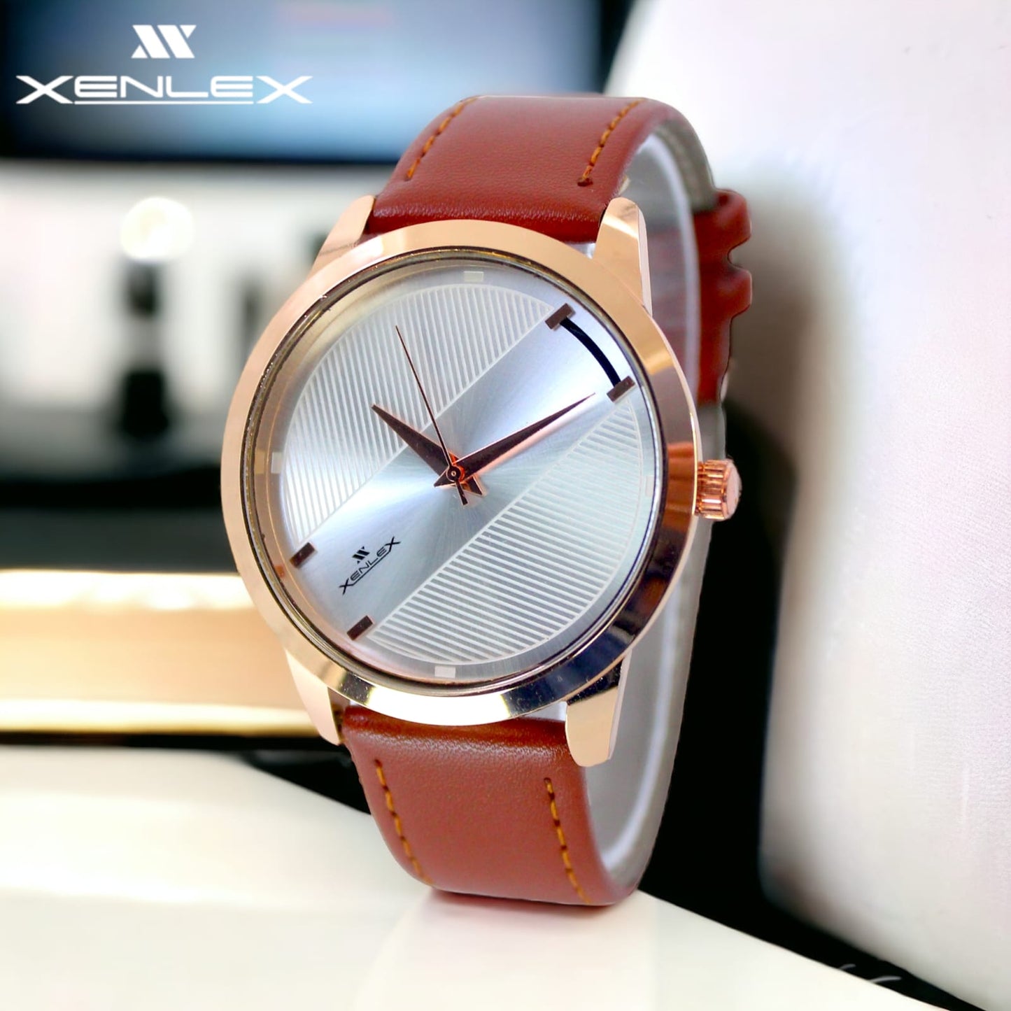 ⌚ Xenlex Strap Watch