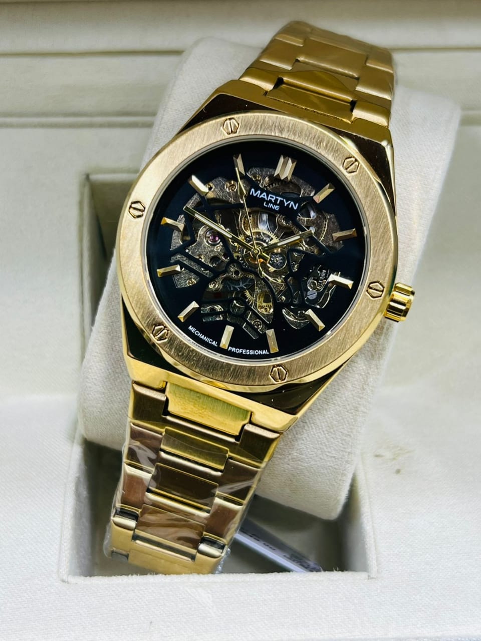 ⚙️ Skyline Skeleton Mechanical Watch – Where Precision Meets Design