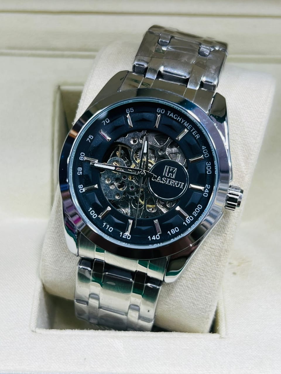 🕰️ Casruki Skeleton Dial Watch – See the Movement, Feel the Power