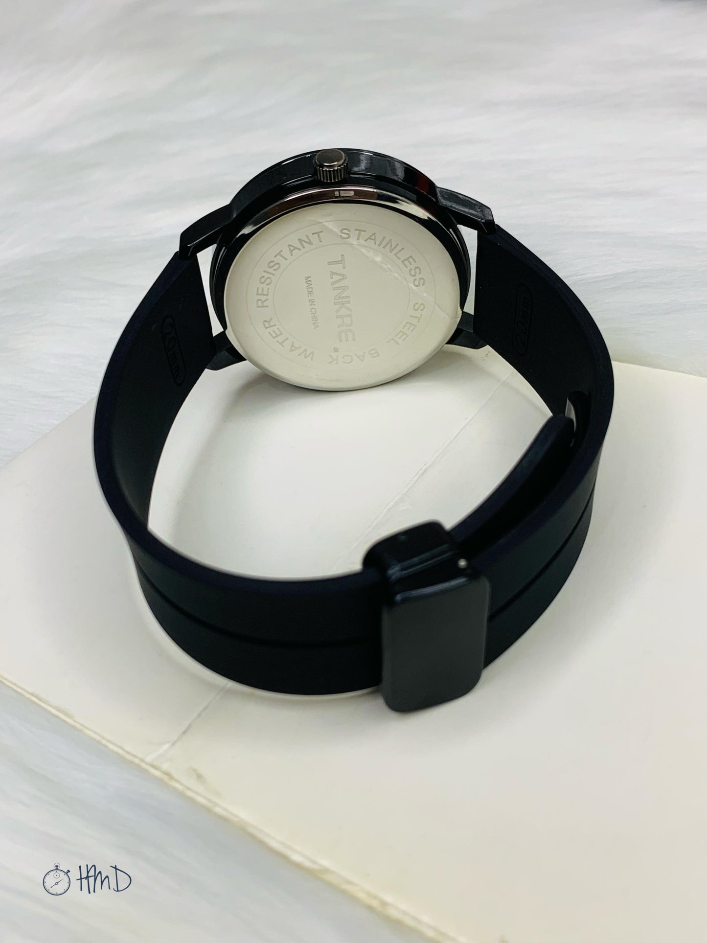 🔄 Rotating Dial Watch – Bold, Trendy & Built to Stand Out