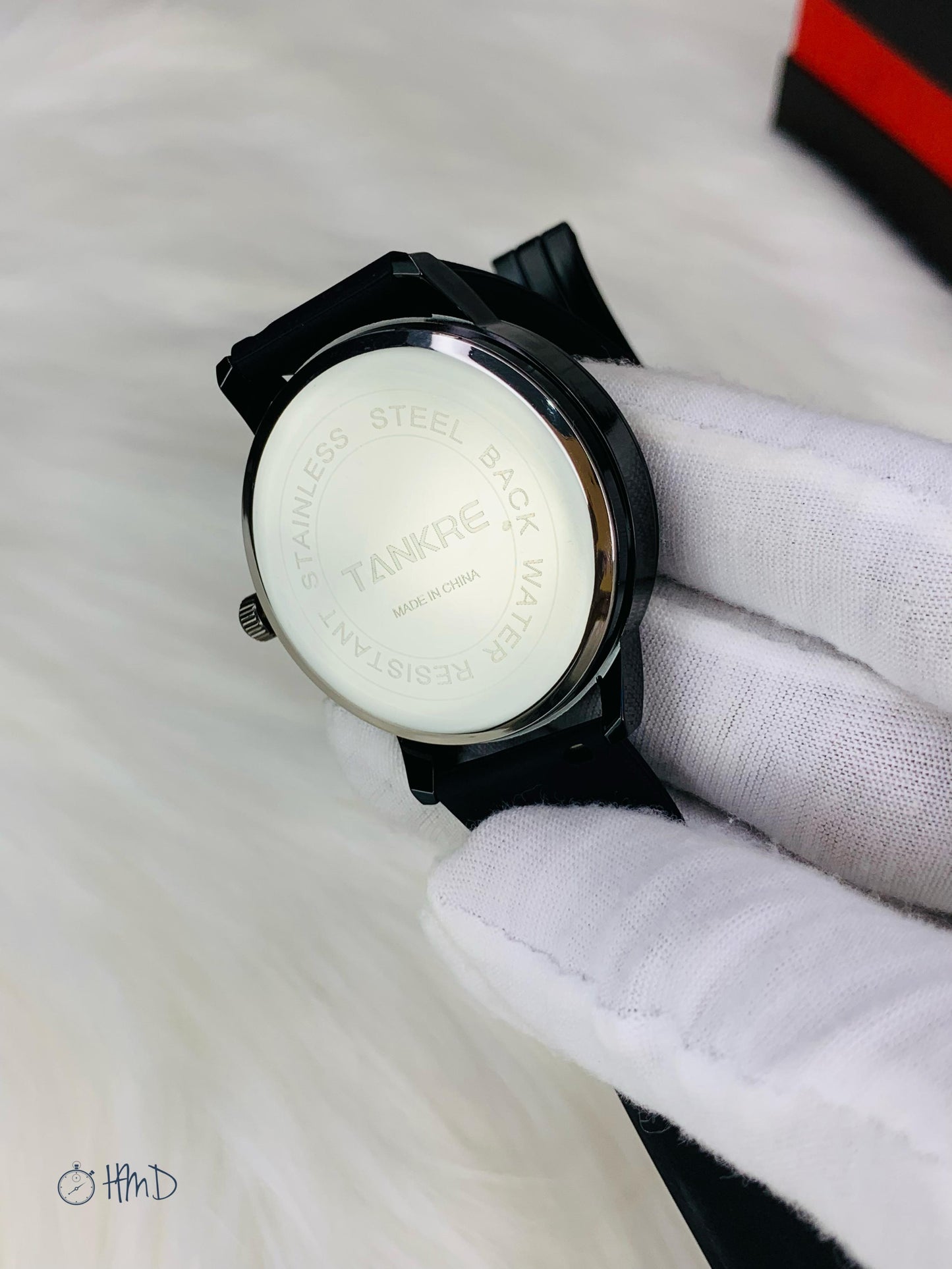 🔄 Rotating Dial Watch – Bold, Trendy & Built to Stand Out