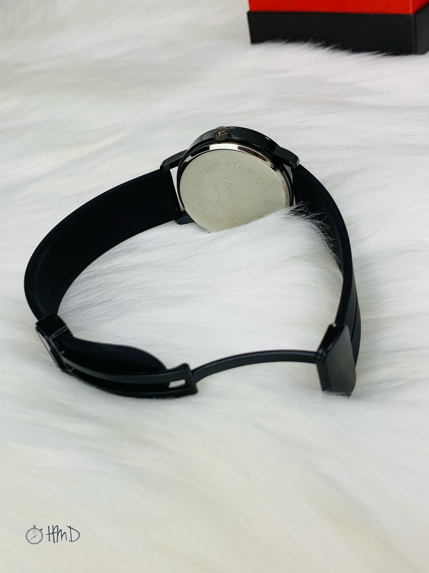 🔄 Rotating Dial Watch – Bold, Trendy & Built to Stand Out